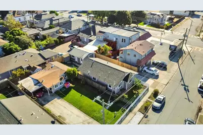 367 College St, Hollister, CA 95023 - Photo 37