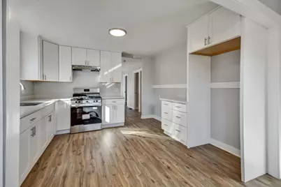 367 College St, Hollister, CA 95023 - Photo 7