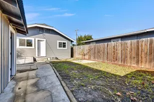 367 College St, Hollister, CA 95023 - Photo 31