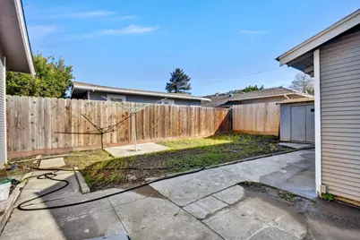 367 College St, Hollister, CA 95023 - Photo 27