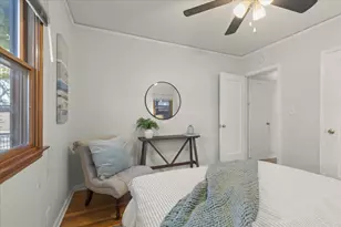 1035 Newhall St, San Jose, CA 95126 - Photo 17