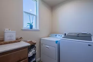 670 Bikle Dr, King City, CA 93930 - Photo 21