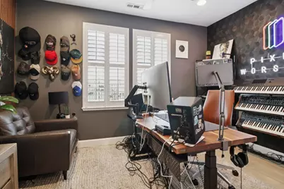 7670 Mackenzie Way, Gilroy, CA 95020 - Photo 29