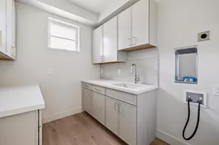 577 Creekside Ct, Half Moon Bay, CA 94019 - Photo 15