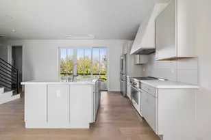 577 Creekside Ct, Half Moon Bay, CA 94019 - Photo 9