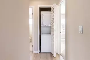 300 Glenwood Cir 265, Monterey, CA 93940 - Photo 7