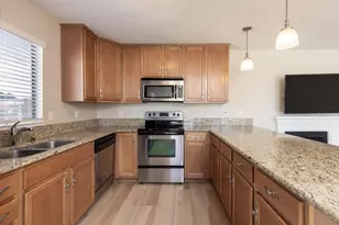 300 Glenwood Cir 265, Monterey, CA 93940 - Photo 3