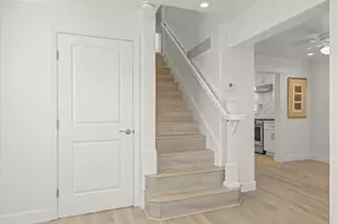 272 Clay St, Monterey, CA 93940 - Photo 29