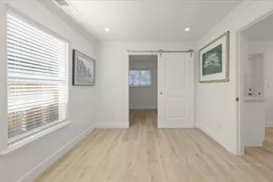 272 Clay St, Monterey, CA 93940 - Photo 21