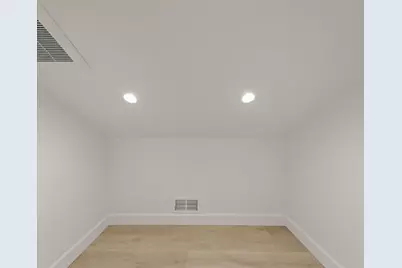 272 Clay St, Monterey, CA 93940 - Photo 33