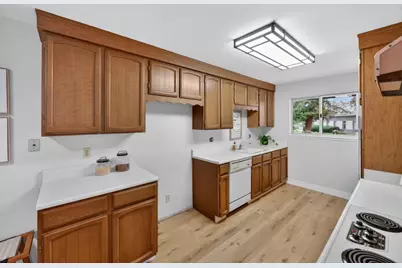 1858 Lencar Way, San Jose, CA 95124 - Photo 9