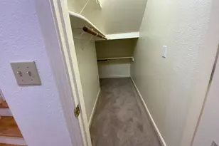 61 Orchard Ave, Redwood City, CA 94061 - Photo 17