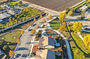 215 Lucero Dr, Hollister, CA 95023 - Photo 57