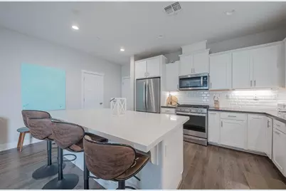 19130 Fallingwater Ln, Marina, CA 93933 - Photo 9