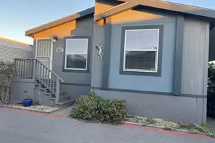 20 Russell Rd 64, Salinas, CA 93906 - Photo 1