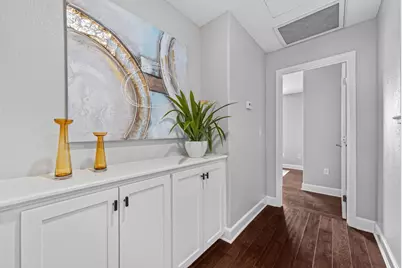 1810 Hillebrant Pl, Santa Clara, CA 95050 - Photo 13