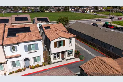 1000 Bridget Cir, Hollister, CA 95023 - Photo 35