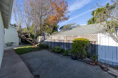 609 Congress Ave, Pacific Grove, CA 93950 - Photo 39