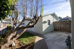 609 Congress Ave, Pacific Grove, CA 93950 - Photo 35