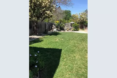 162 N Alamo Dr, Vacaville, CA 95688 - Photo 17