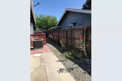 162 N Alamo Dr, Vacaville, CA 95688 - Photo 23