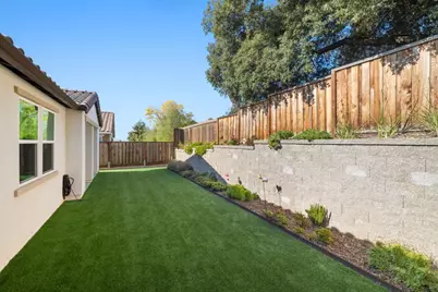 1110 McClellan, Hollister, CA 95023 - Photo 49