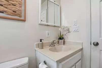 1079 Annapolis Dr, San Mateo, CA 94403 - Photo 37