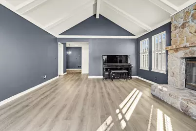 118 Nissen Rd 1, Salinas, CA 93901 - Photo 9