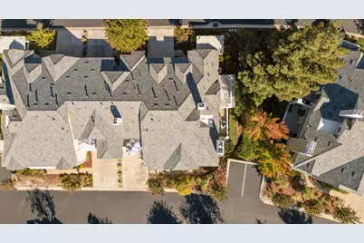 7704 Galloway Dr, San Jose, CA 95135 - Photo 35