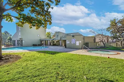 2339 Lava Dr, San Jose, CA 95133 - Photo 47