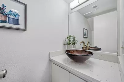 2339 Lava Dr, San Jose, CA 95133 - Photo 29