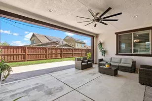 1737 Cranbrook Ct, Lathrop, CA 95330 - Photo 9