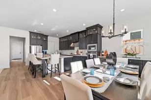 585 Santa Lucia Wy, Marina, CA 93933 - Photo 5