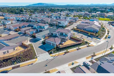 585 Santa Lucia Way, Marina, CA 93933 - Photo 31