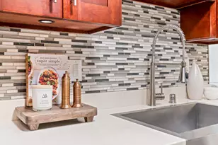 1031 Cherry Ave 29, San Bruno, CA 94066 - Photo 15