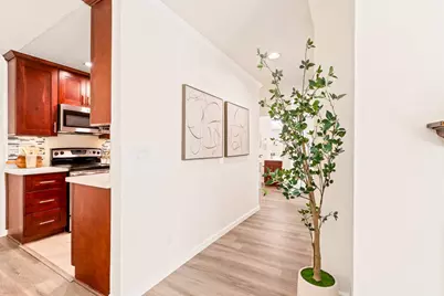 1031 Cherry Ave 29, San Bruno, CA 94066 - Photo 17