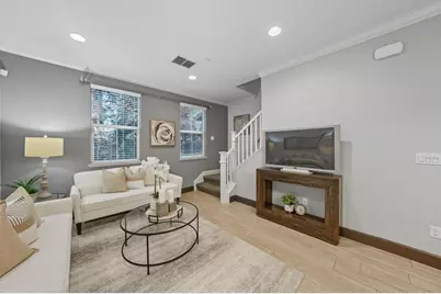 2870 Monroe Ter, San Jose, CA 95128 - Photo 9