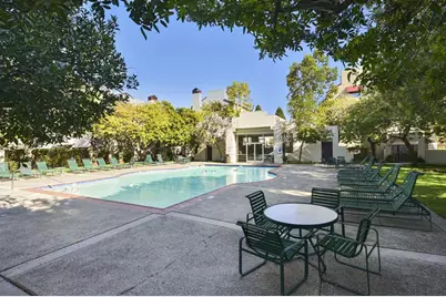 104 E Court Ln, Foster City, CA 94404 - Photo 25