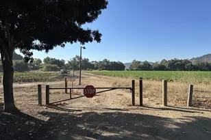 5985 Monterey Rd, Gilroy, CA 95020 - Photo 23