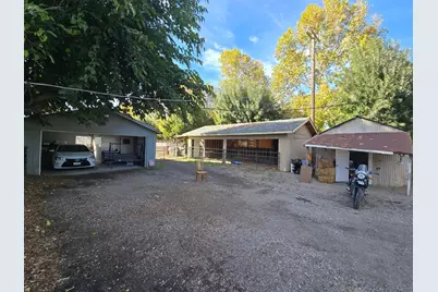 5985 Monterey Rd, Gilroy, CA 95020 - Photo 13