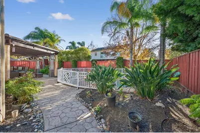 19127 Legend Ct, Morgan Hill, CA 95037 - Photo 41