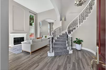 19127 Legend Ct, Morgan Hill, CA 95037 - Photo 5