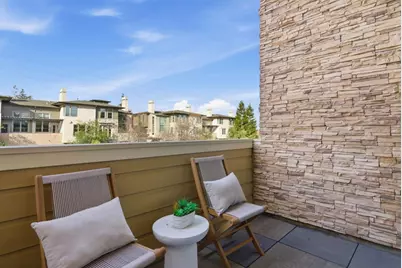 889 N San Antonio Rd 2020, Los Altos, CA 94022 - Photo 19