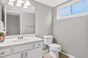 140 Rose Ln, San Jose, CA 95127 - Photo 13