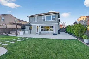 1360 Golden Eagle Dr, Morgan Hill, CA 95037 - Photo 41