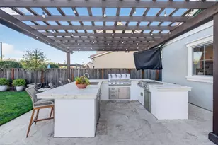 1360 Golden Eagle Dr, Morgan Hill, CA 95037 - Photo 45