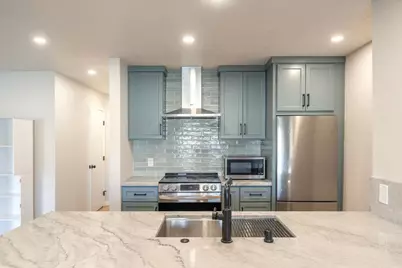 504 Ocean Ave 2, Monterey, CA 93940 - Photo 1