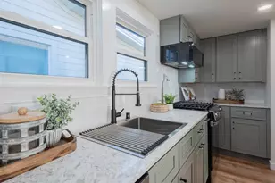 518 Cortes St, Monterey, CA 93940 - Photo 9