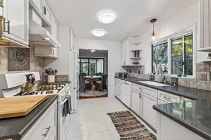 859 Balboa Ave, Pacific Grove, CA 93950 - Photo 27