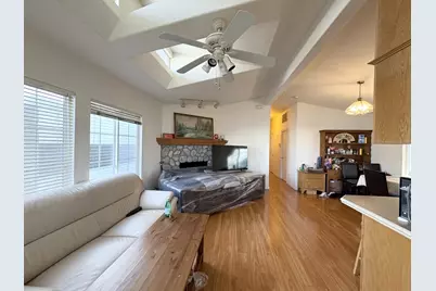 60 Wilson Way 43, Milpitas, CA 95035 - Photo 3